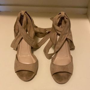 Lulu’s Tan Suede Block Heels